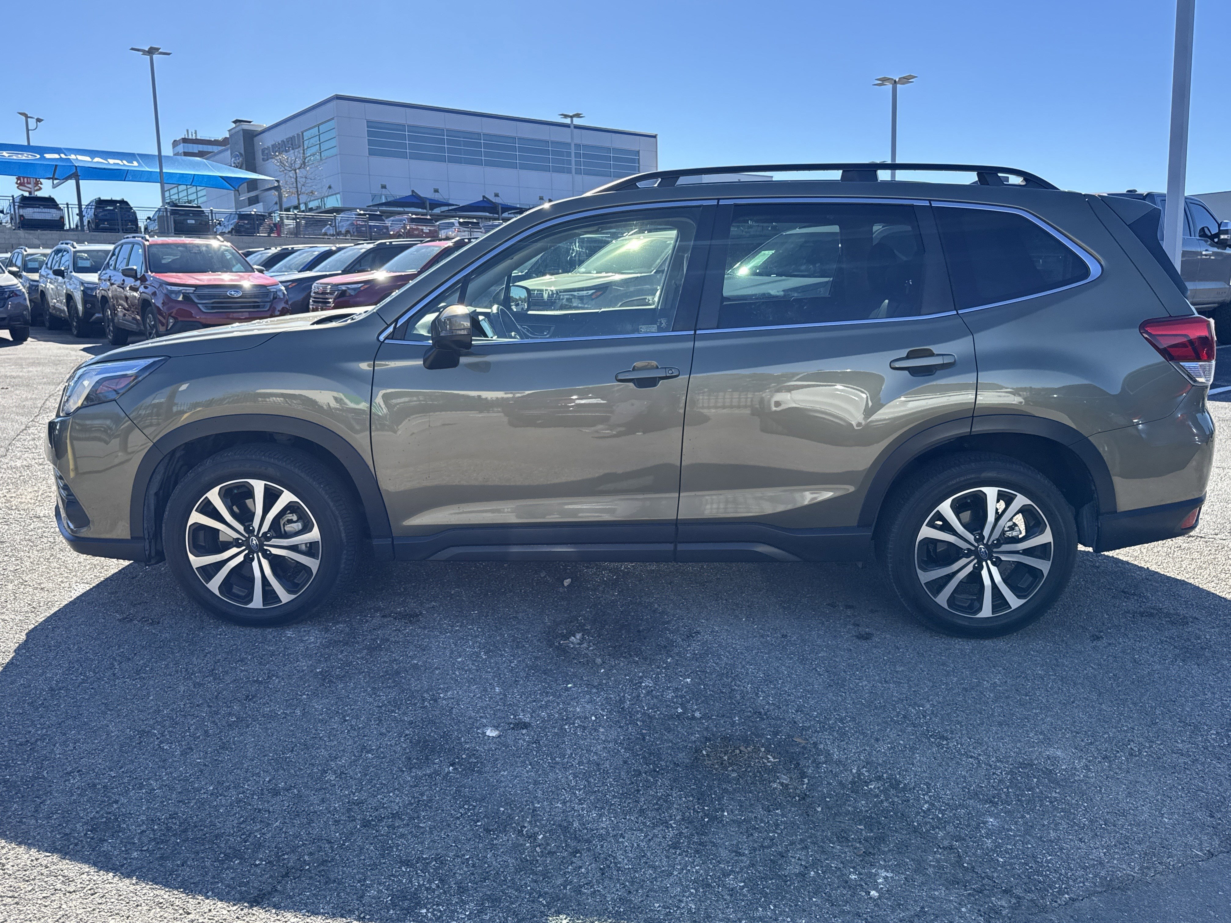 Certified 2023 Subaru Forester Limited image 6