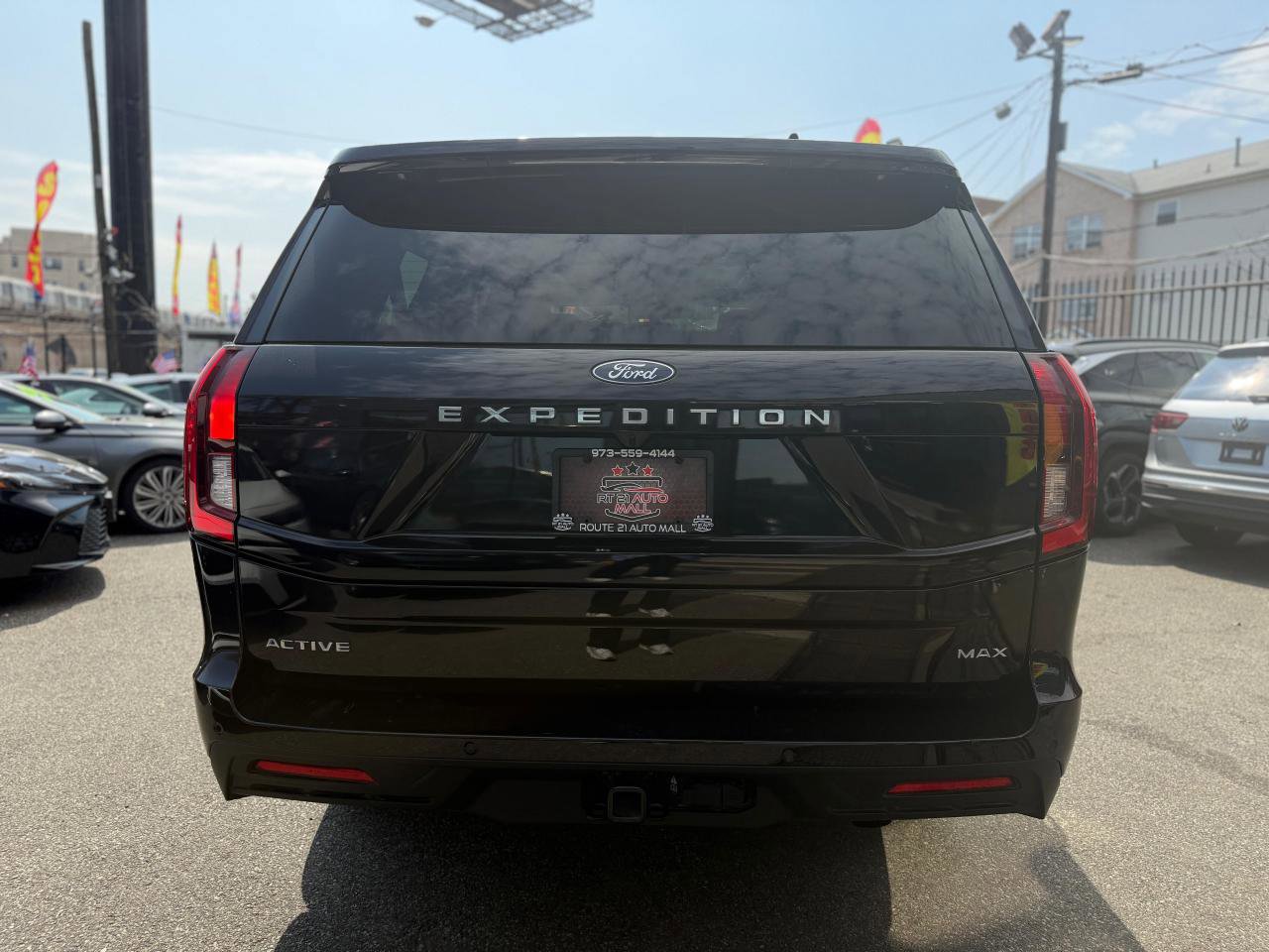 Used 2025 Ford Expedition Max Active image 7
