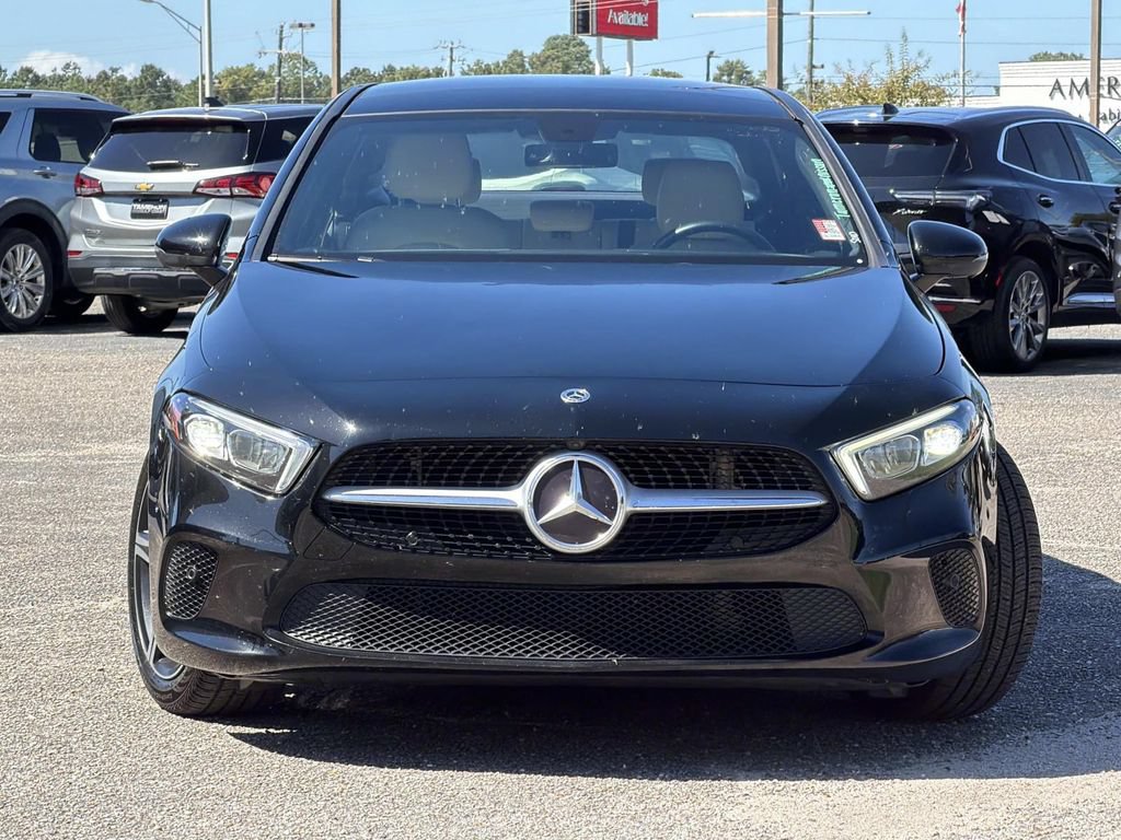 Used 2022 Mercedes-Benz A 220 image 2