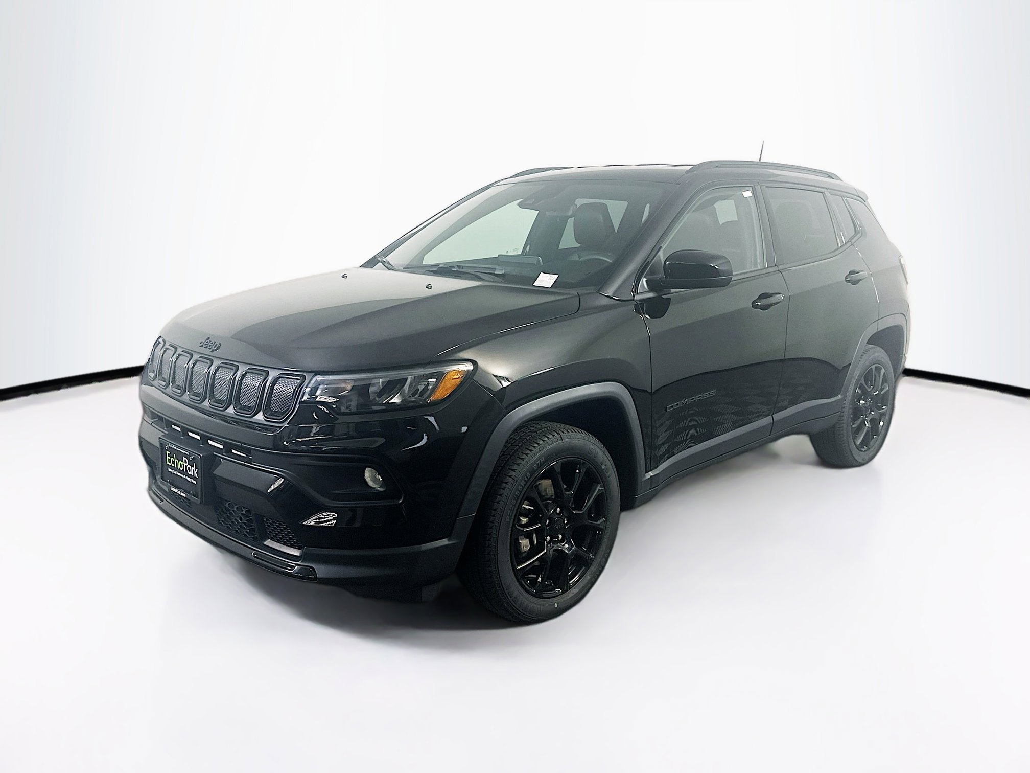 Used 2022 Jeep Compass Altitude image 3