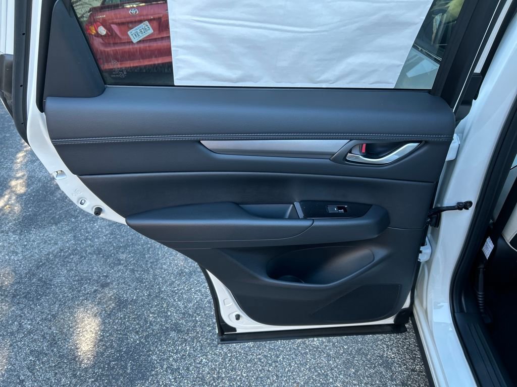 New 2025 MAZDA CX-5 AWD 2.5 S w/ Preferred Package image 23