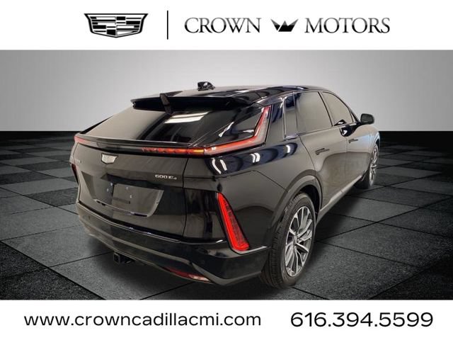 Certified 2024 Cadillac Lyriq Sport w/ LPO, Floor Liner Package AWD/4WD image 6