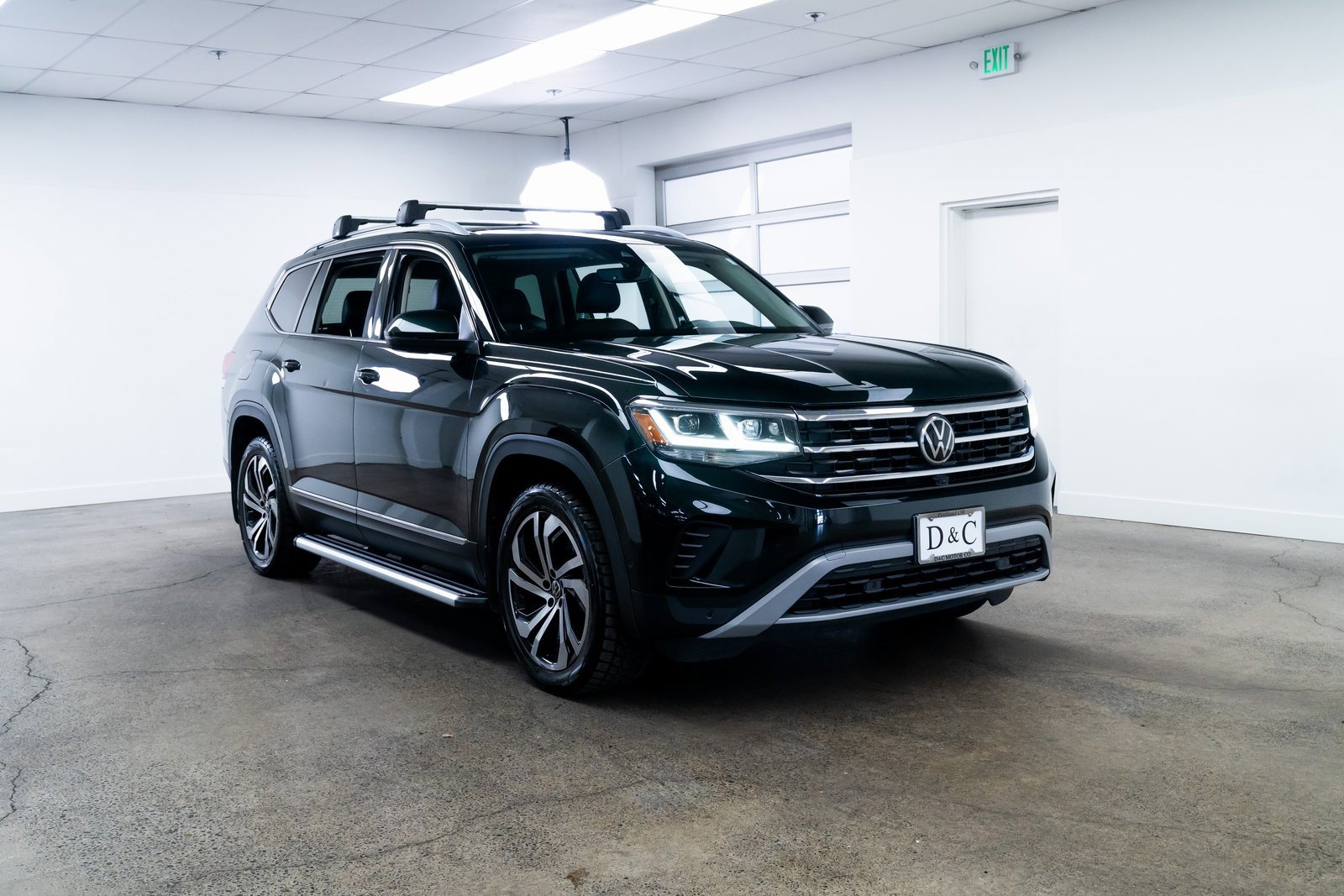 Used 2021 Volkswagen Atlas SEL Premium w/ Atlas Adventure Package image 27