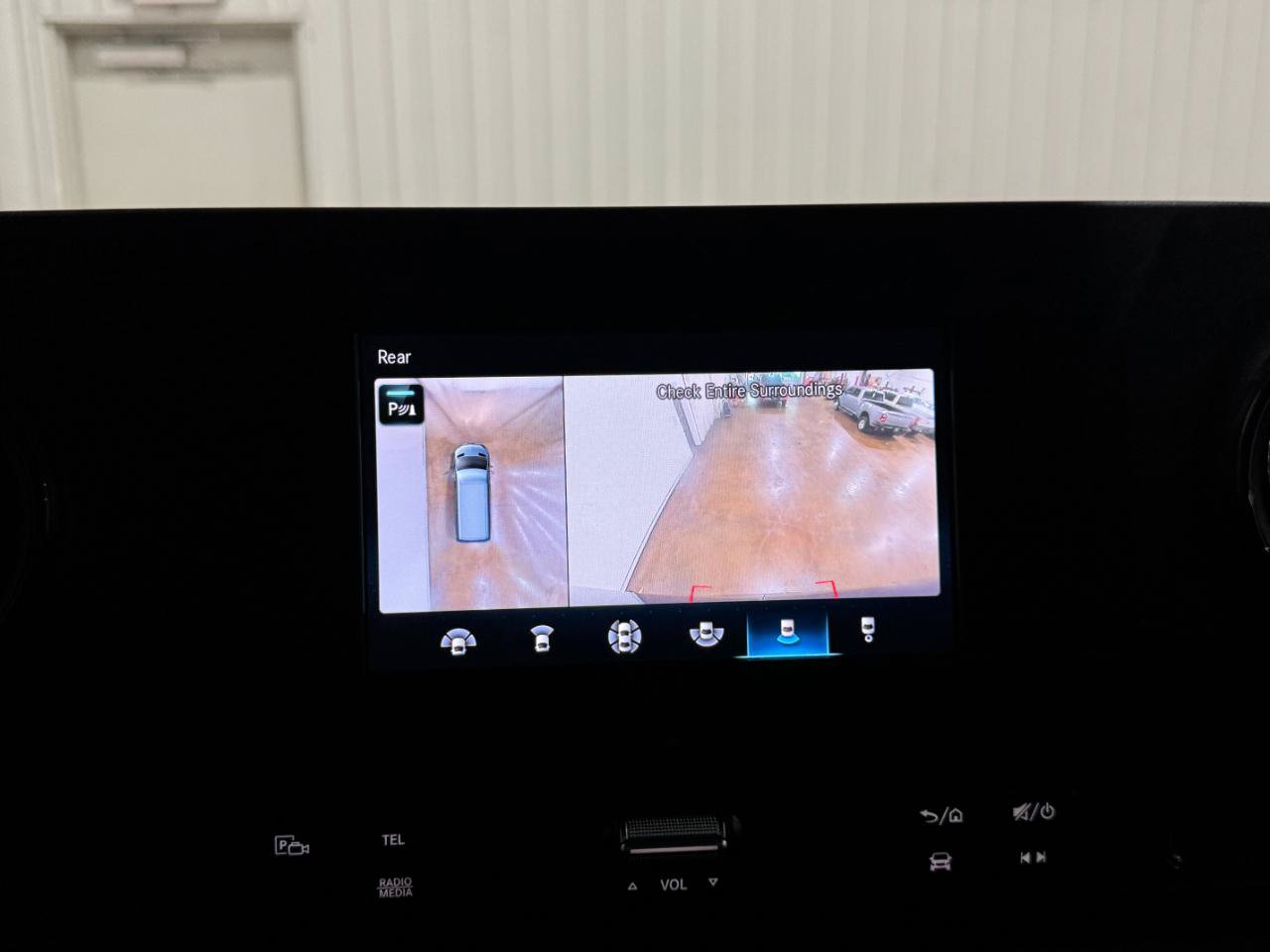 Used 2024 Mercedes-Benz Sprinter 2500 image 40