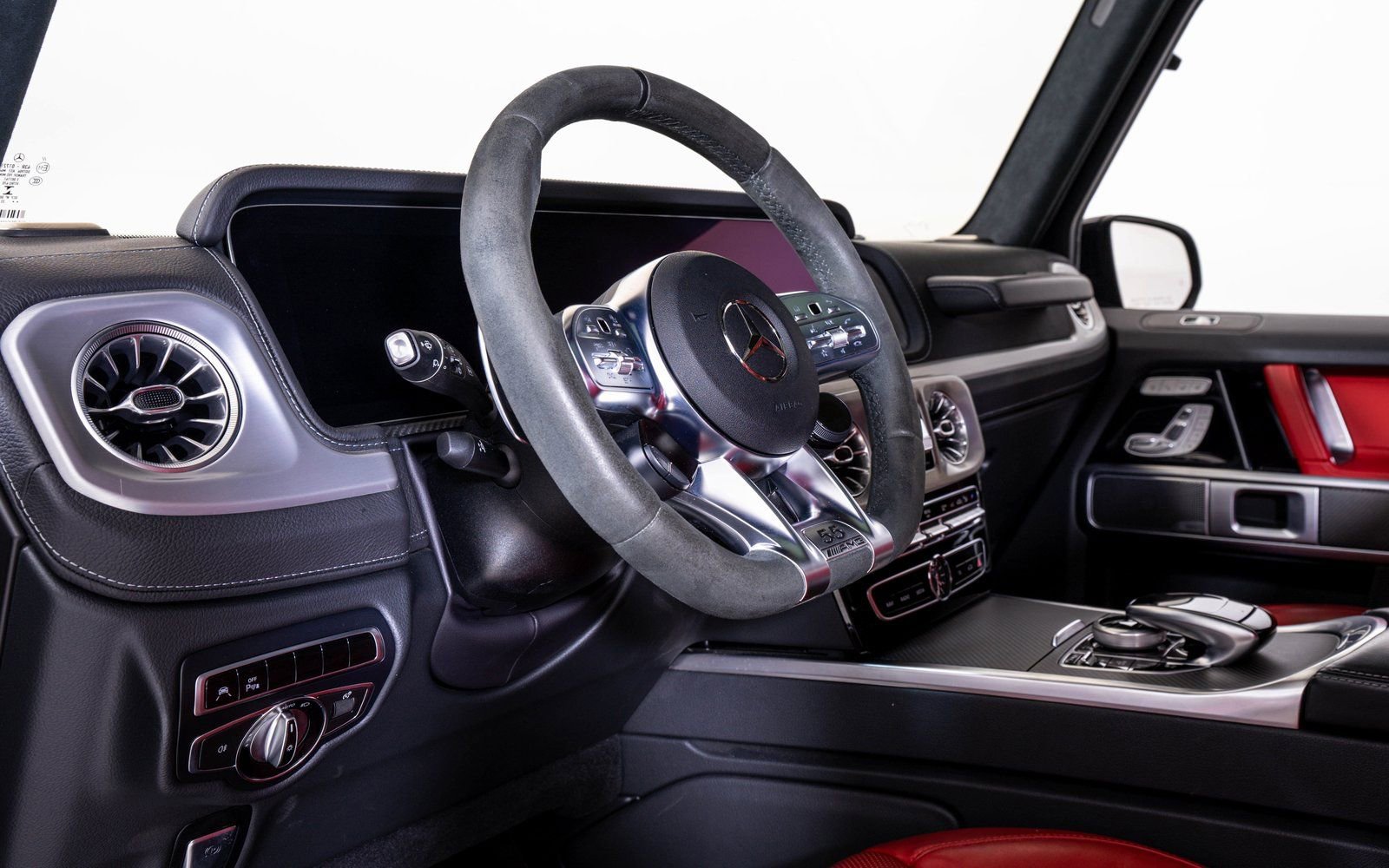 Used 2022 Mercedes-Benz G 63 AMG 4MATIC w/ AMG Night Package image 16