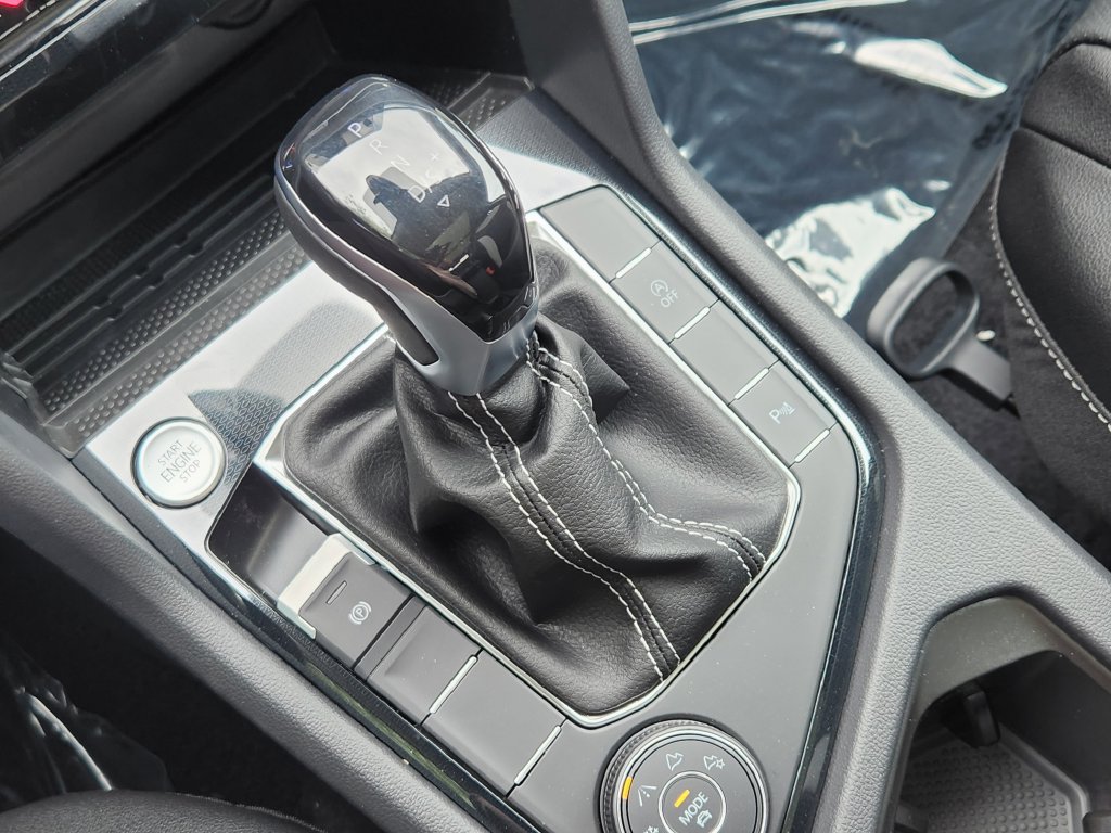 New 2026 Volkswagen Taos SEL AWD/4WD image 10