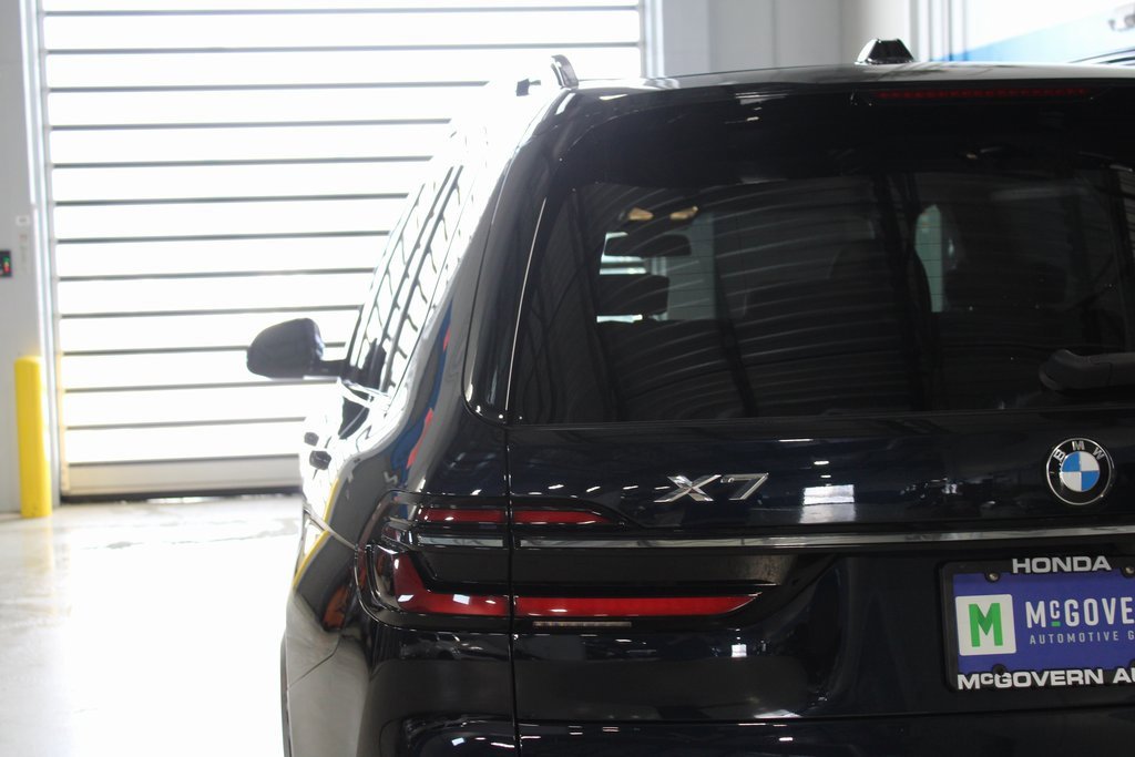Used 2024 BMW X7 xDrive40i w/ M Sport Package image 48