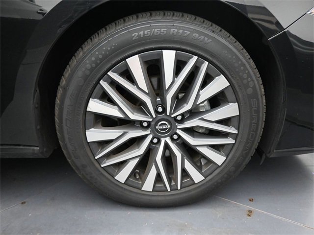 Used 2024 Nissan Altima 2.5 SV image 28
