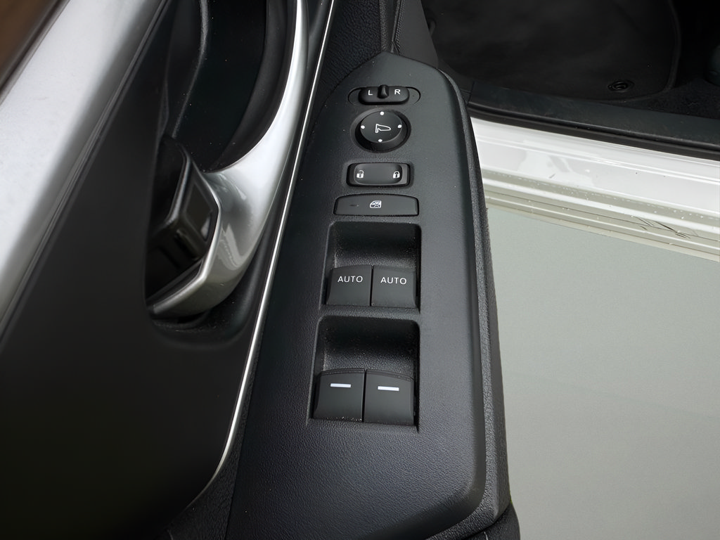 Used 2020 Honda CR-V EX image 17