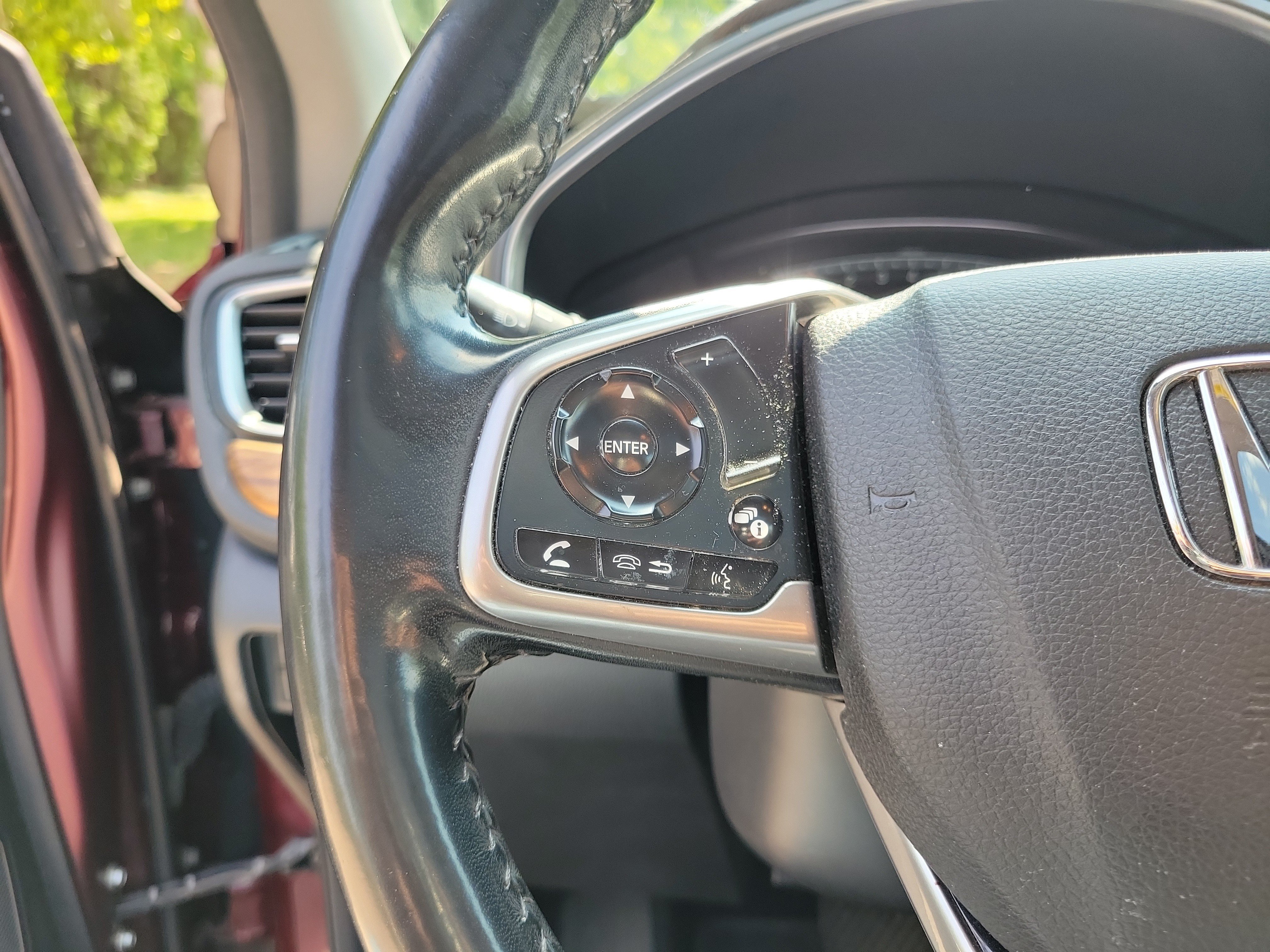 Used 2019 Honda CR-V Touring image 22