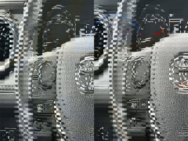 Used 2017 Toyota RAV4 XLE image 8