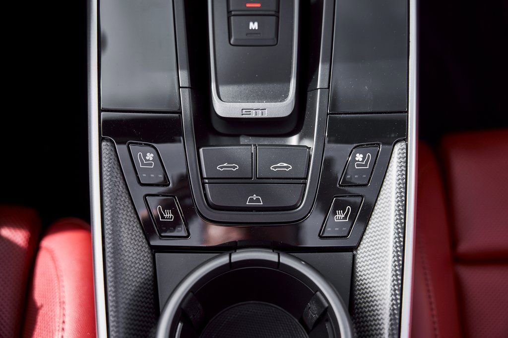 Used 2022 Porsche 911 Turbo S w/ 911 Turbo Sportdesign Package image 65