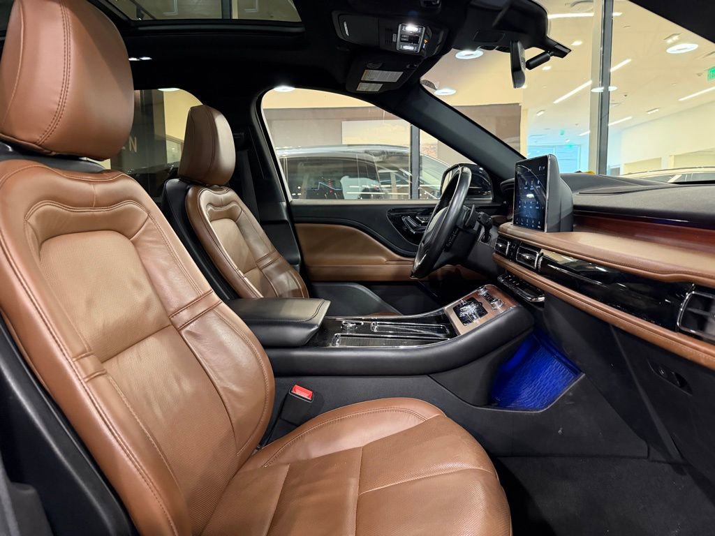 Used 2023 Lincoln Aviator Reserve w/ Elements Package Plus AWD/4WD image 29