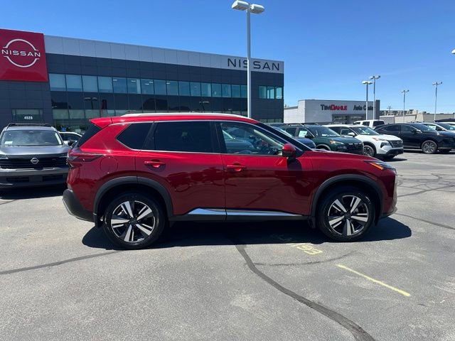 Used 2023 Nissan Rogue Platinum AWD/4WD image 13