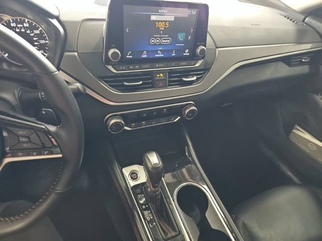 Used 2025 Nissan Altima 2.5 SR AWD/4WD image 13