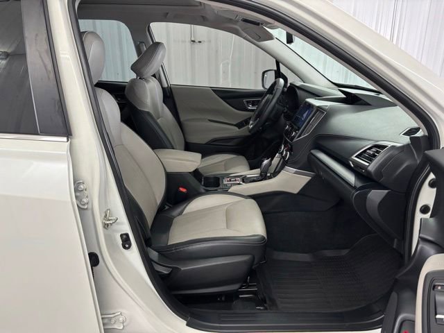 Used 2021 Subaru Forester Limited w/ Popular Package #3 image 26