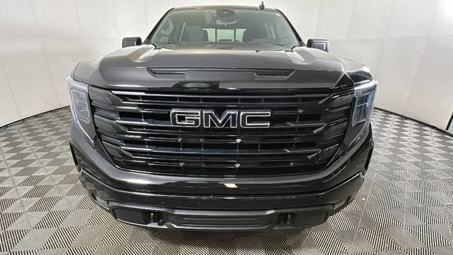 Used 2023 GMC Sierra 1500 Elevation w/ Preferred Package AWD/4WD image 7