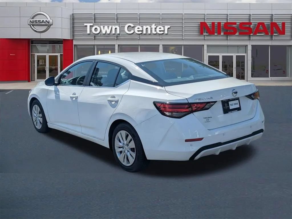 Certified 2023 Nissan Sentra S FWD image 5