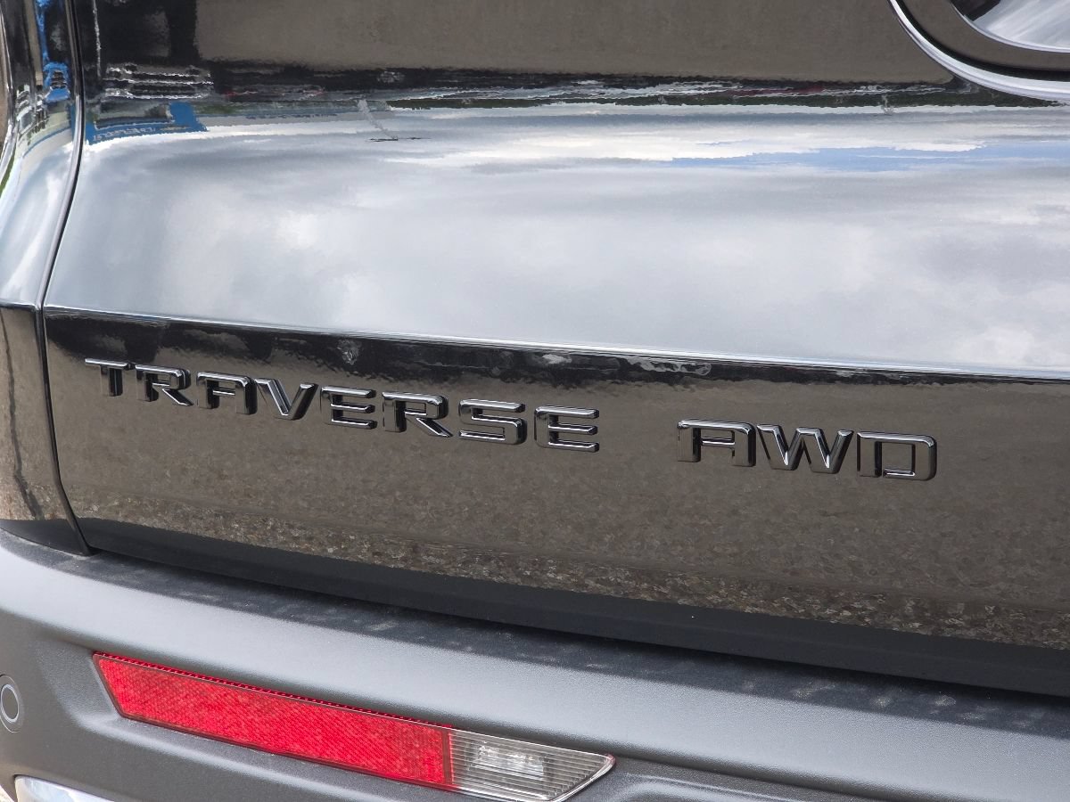 New 2027 Chevrolet Traverse Z71 AWD/4WD image 6