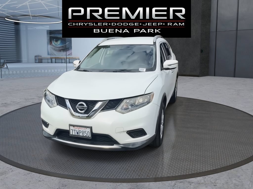 Used 2016 Nissan Rogue SV FWD image 3