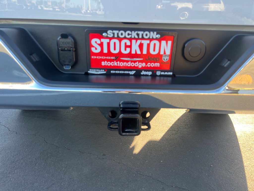 Used 2025 GMC Sierra 1500 SLT AWD/4WD image 14