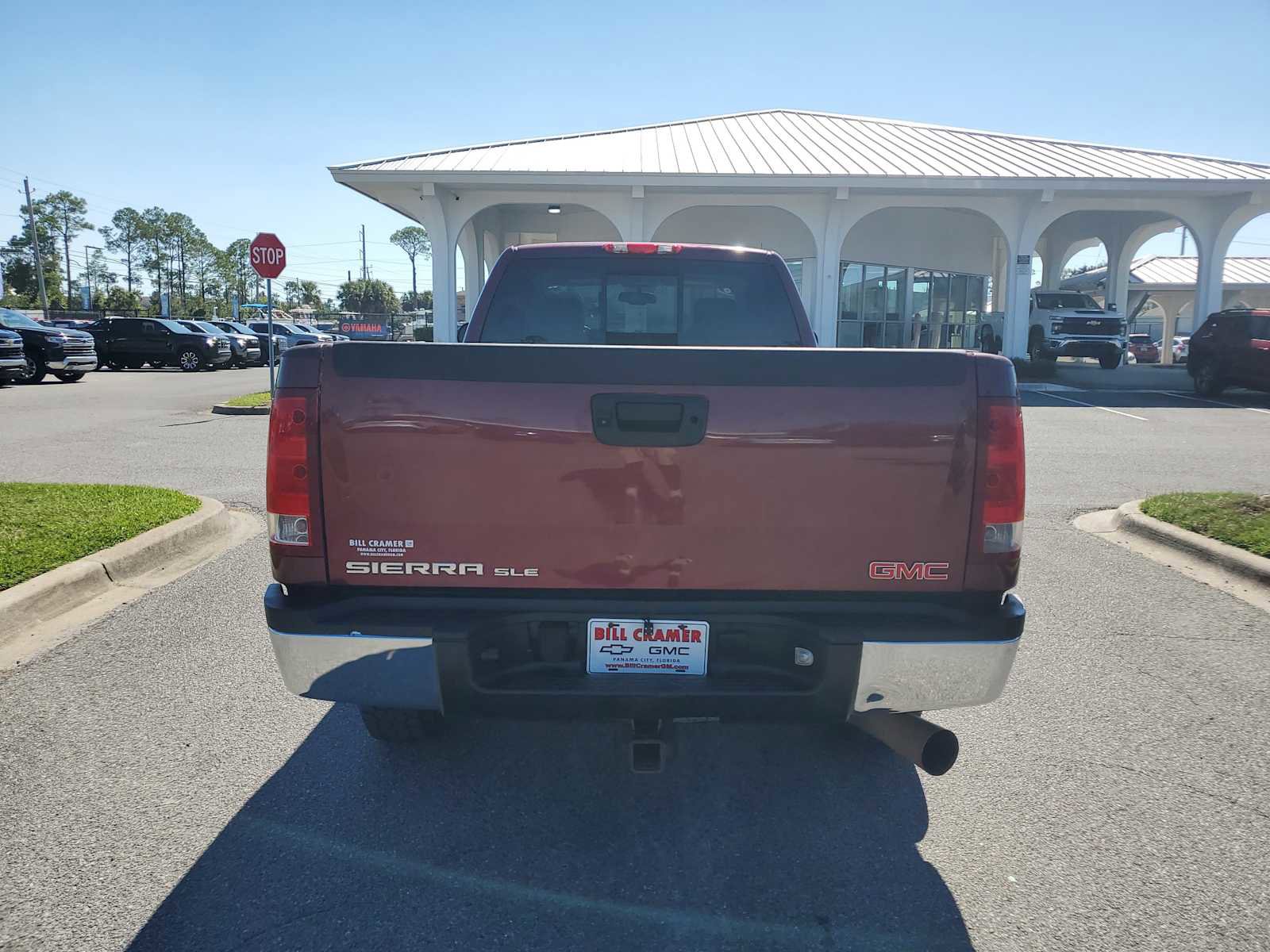 Used 2008 GMC Sierra 2500 SLE w/ Z71 Off-Road Package image 4
