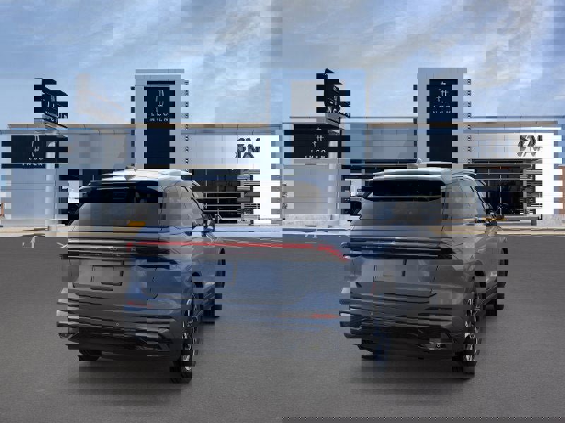 New 2025 Lincoln Nautilus Premier w/ Equipment Group 102A image 8