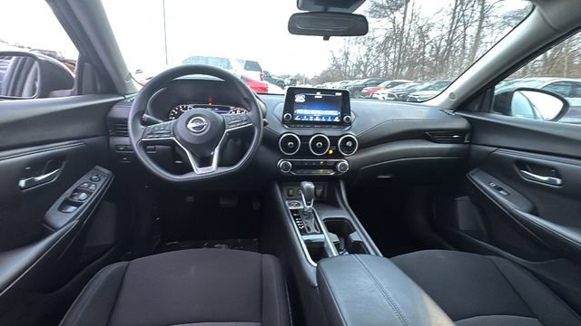 Used 2024 Nissan Sentra SV image 8