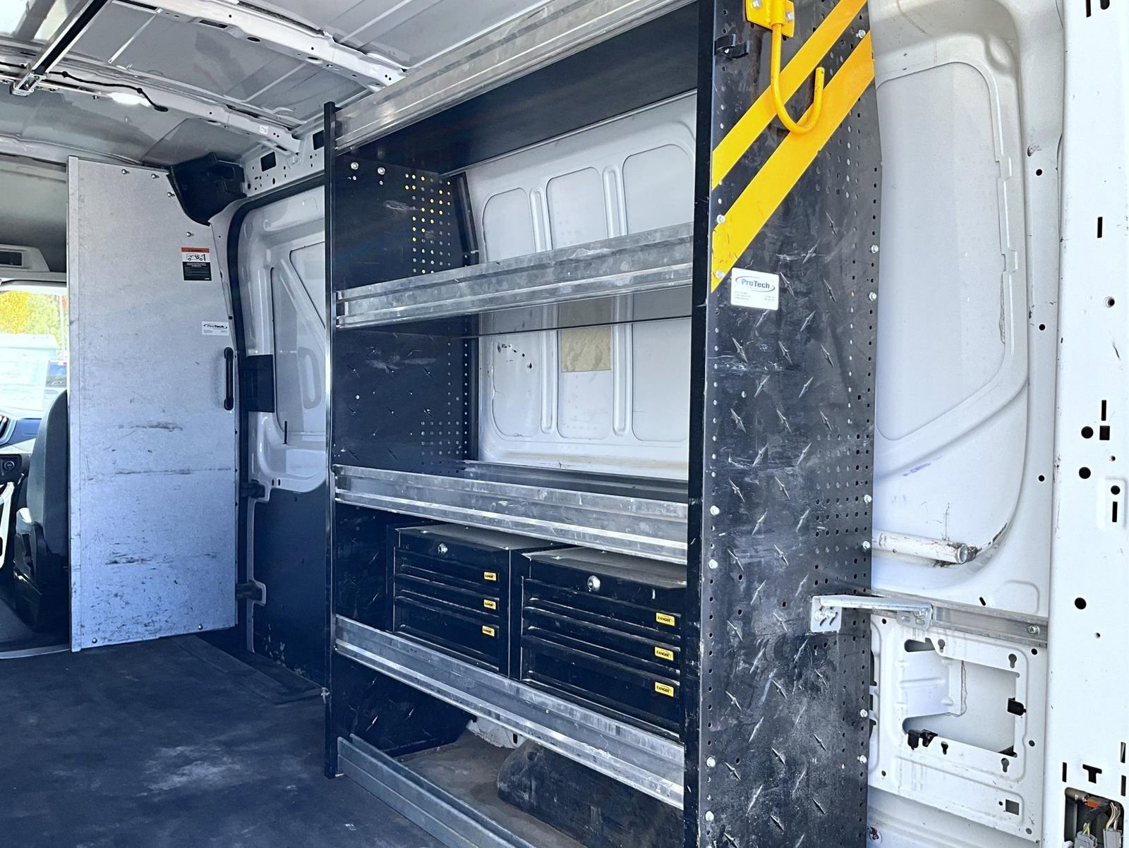 Used 2018 Ford Transit 350 Base image 10