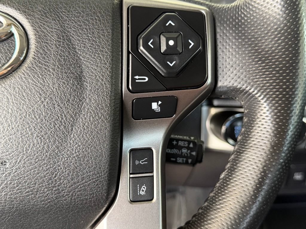 Certified 2023 Toyota Tacoma SR5 AWD/4WD image 26