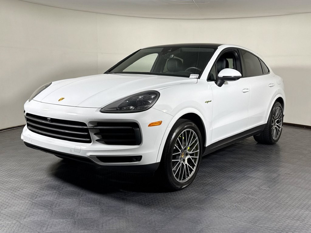 Certified 2023 Porsche Cayenne Platinum Edition