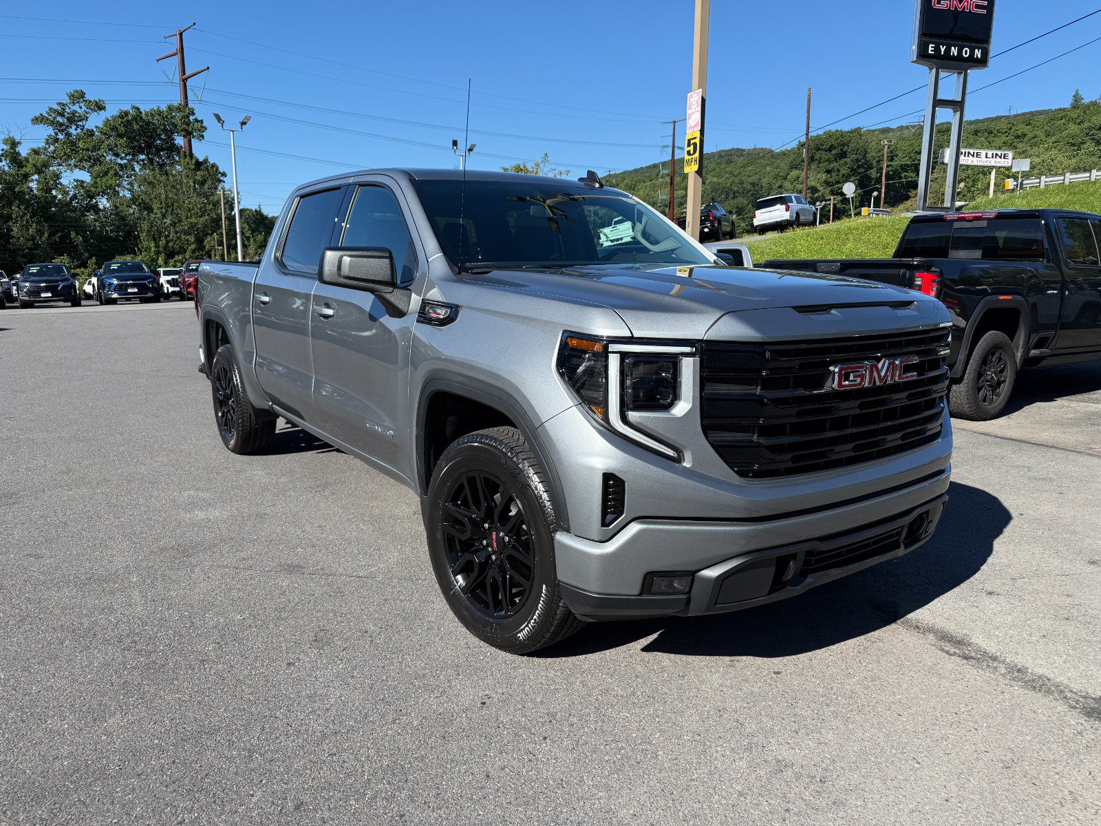 New 2026 GMC Sierra 1500 Elevation AWD/4WD image 7