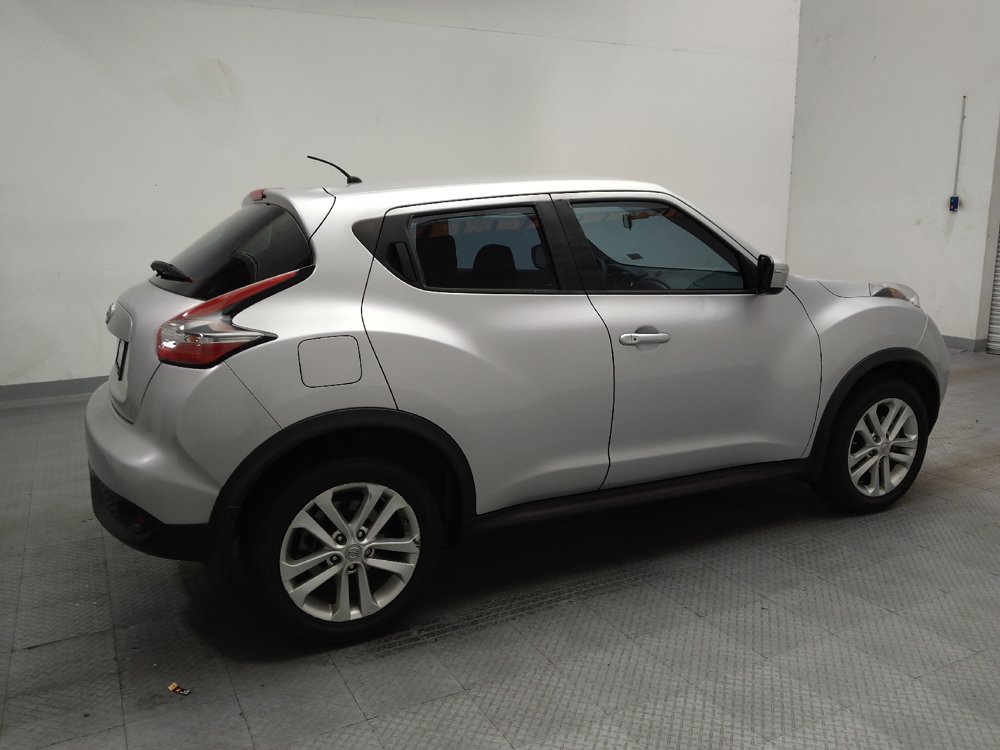 Used 2017 Nissan Juke S FWD image 10