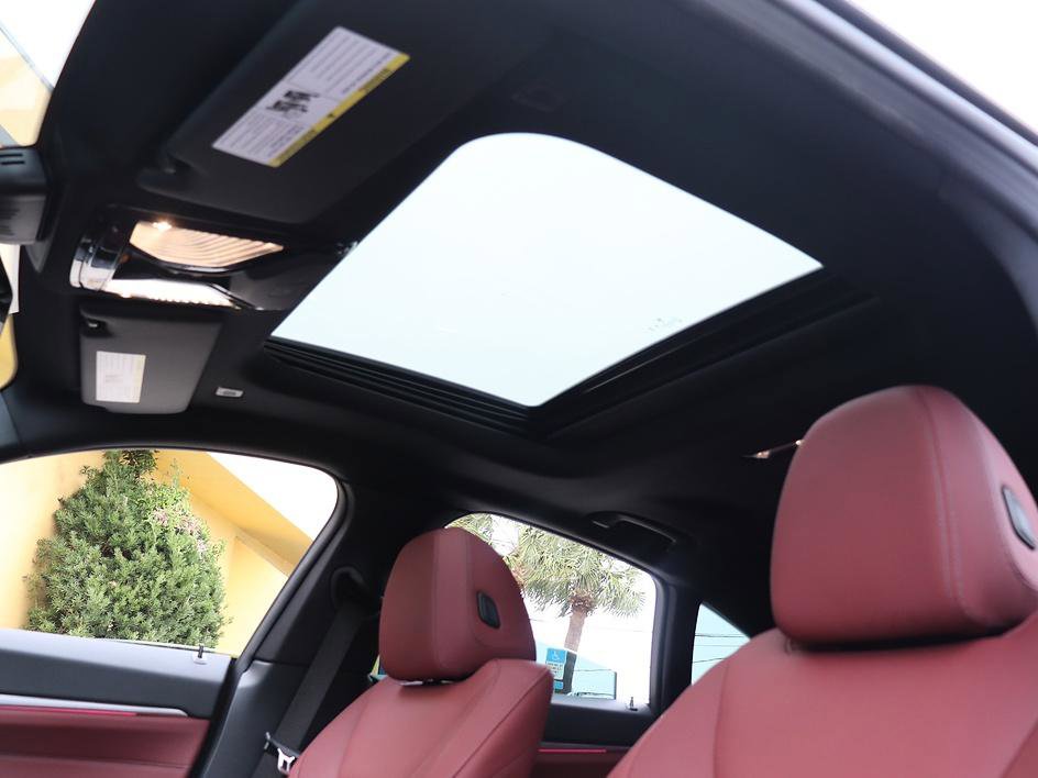 Used 2025 BMW 430i w/ Premium Package image 40