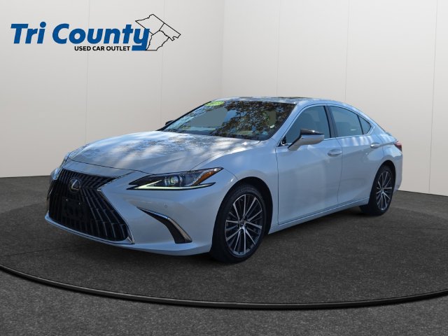 Used 2023 Lexus ES 350 w/ Premium Package FWD image 3