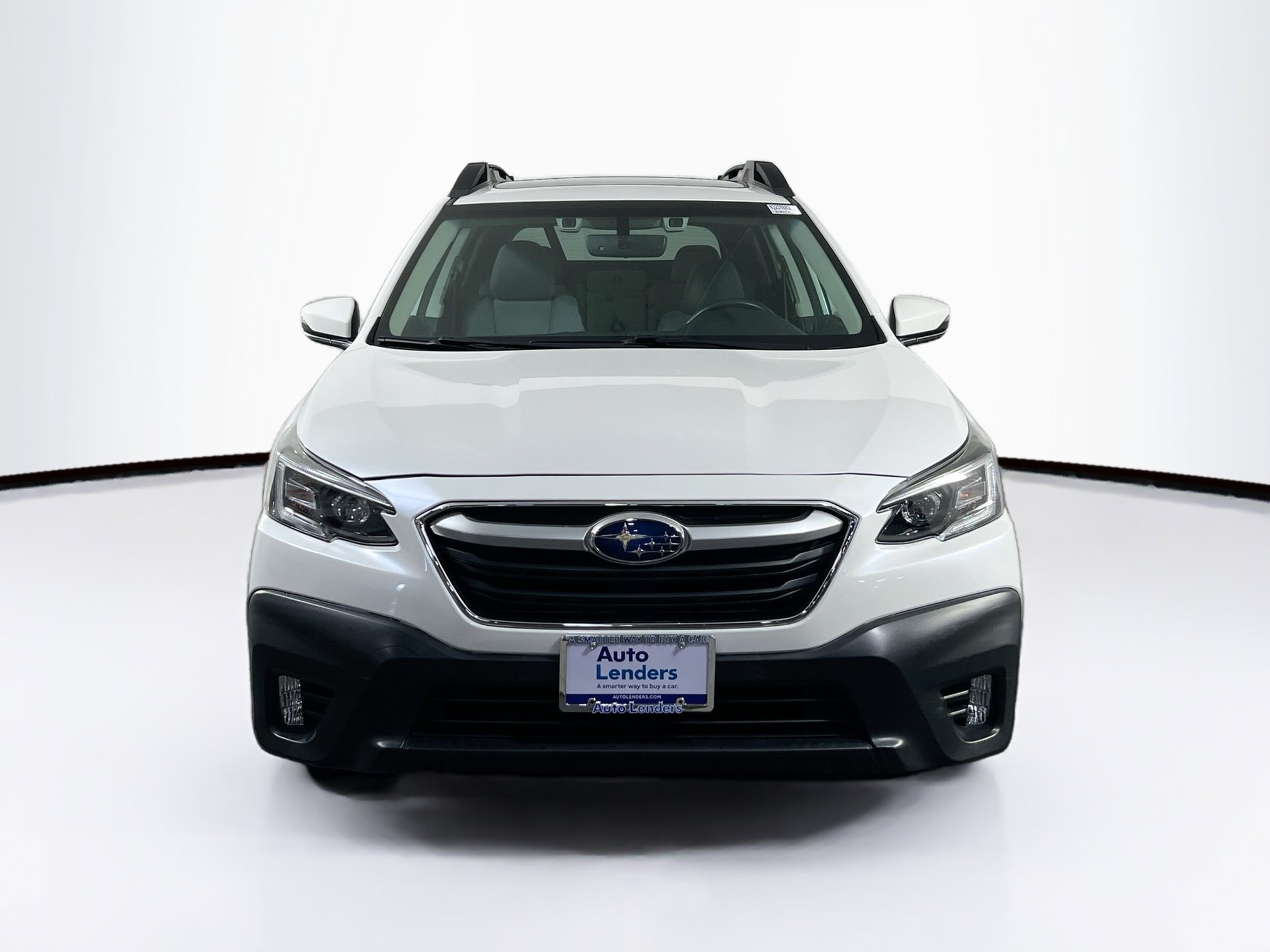 Used 2022 Subaru Outback Premium AWD/4WD image 2
