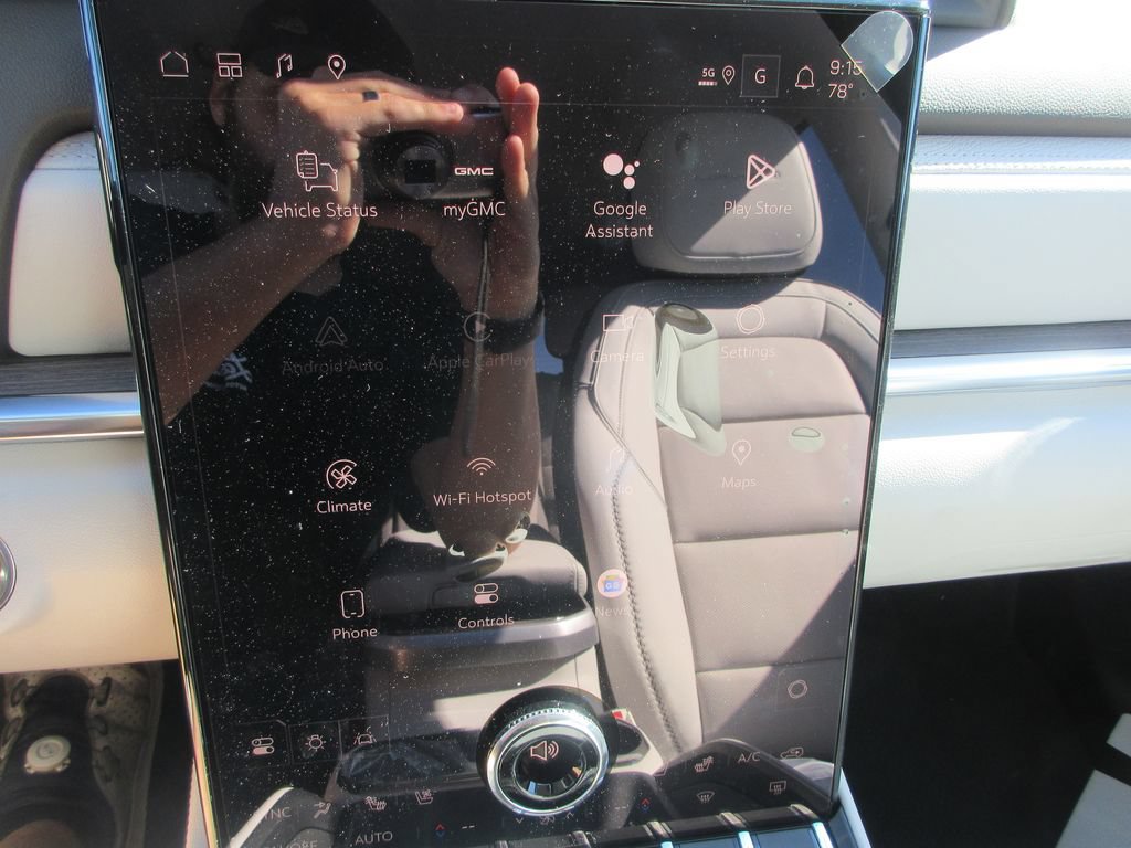New 2026 GMC Terrain Denali AWD/4WD image 16