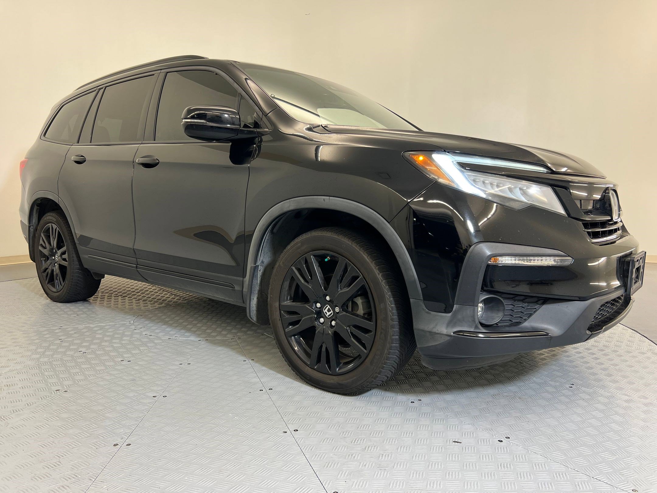 Used 2020 Honda Pilot Black Edition image 6