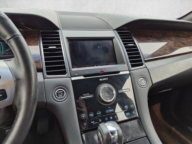 Used 2013 Ford Taurus Limited FWD image 15