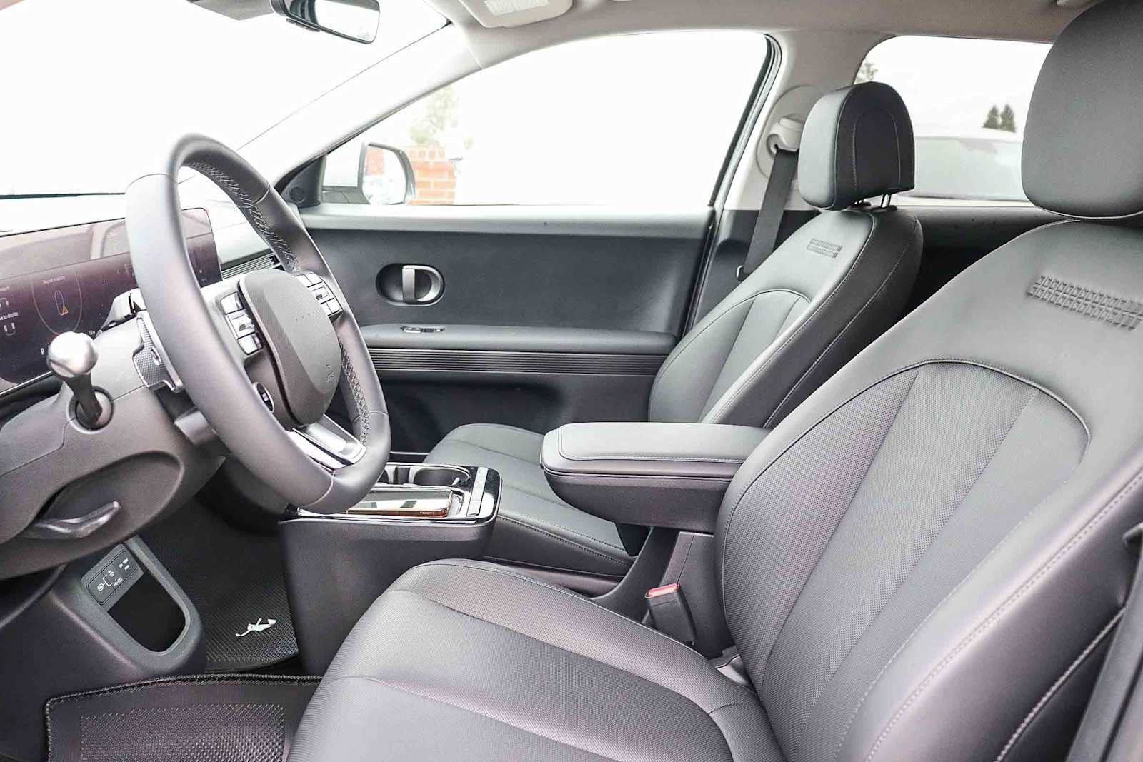 New 2026 Hyundai Ioniq 5 SEL RWD image 23