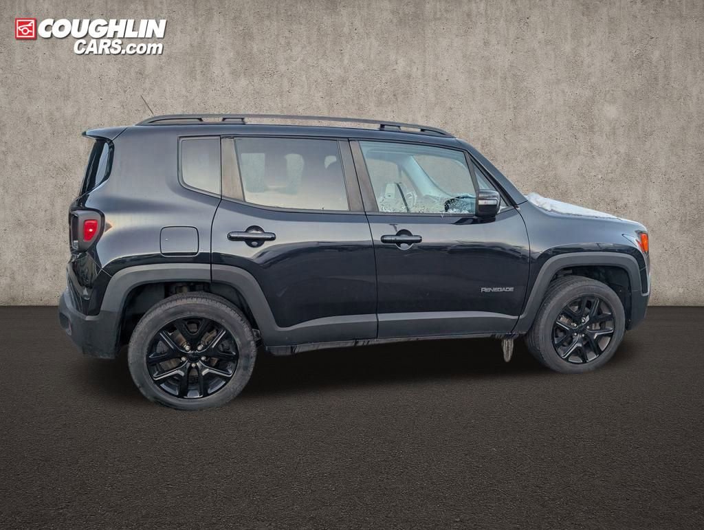 Used 2016 Jeep Renegade Latitude image 8