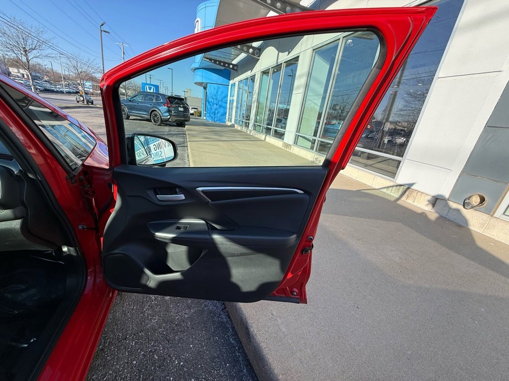 Used 2018 Honda Fit EX-L image 38