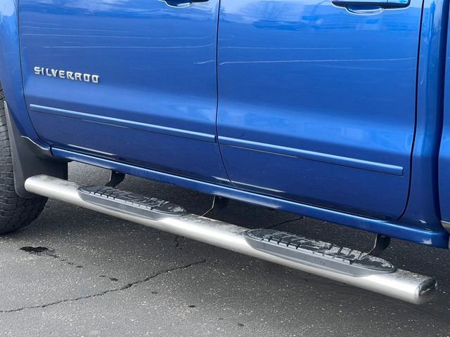 Used 2017 Chevrolet Silverado 1500 LT w/ All Star Edition AWD/4WD image 10