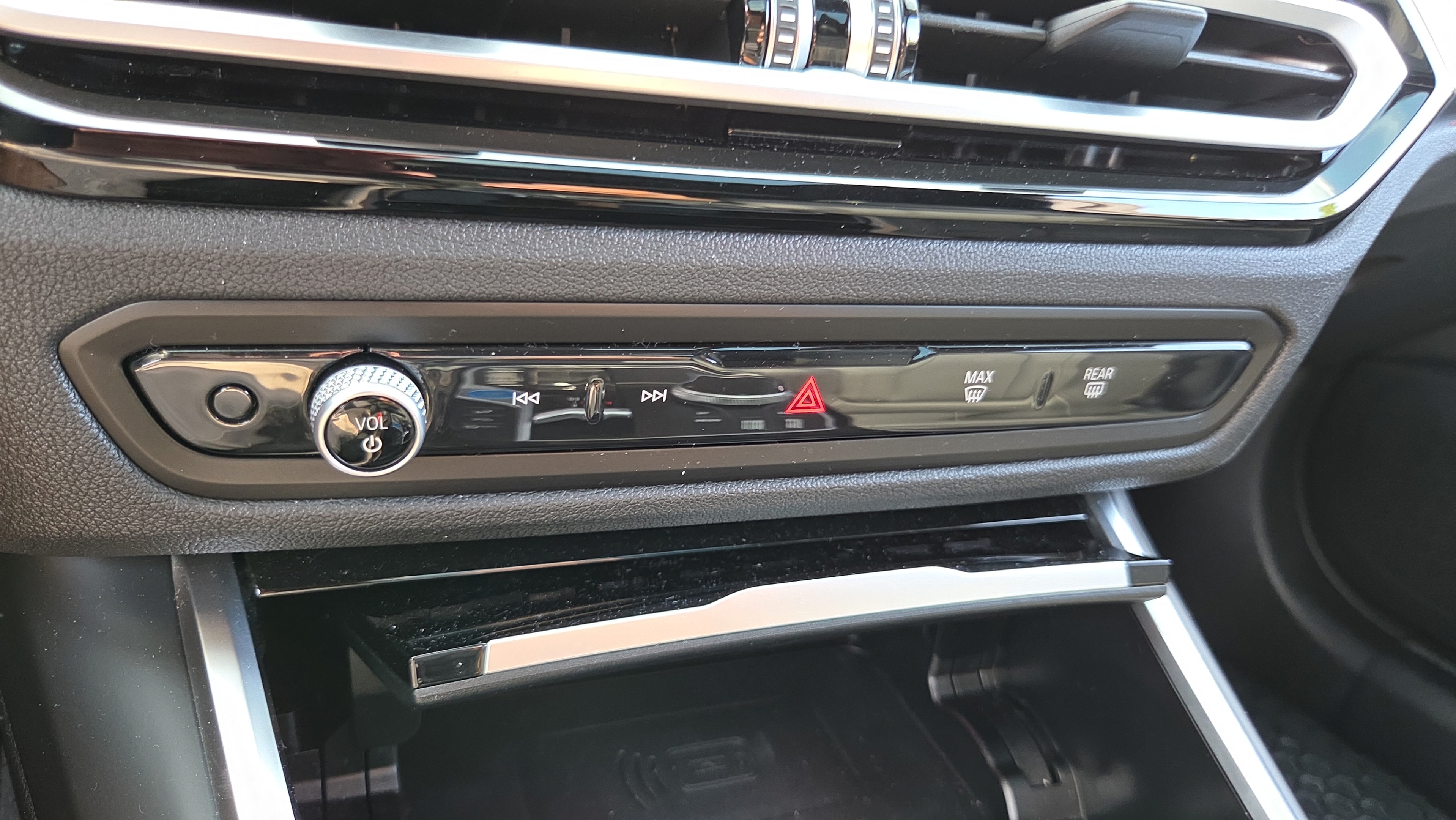 Used 2024 BMW i4 eDrive35 w/ Convenience Package RWD image 22
