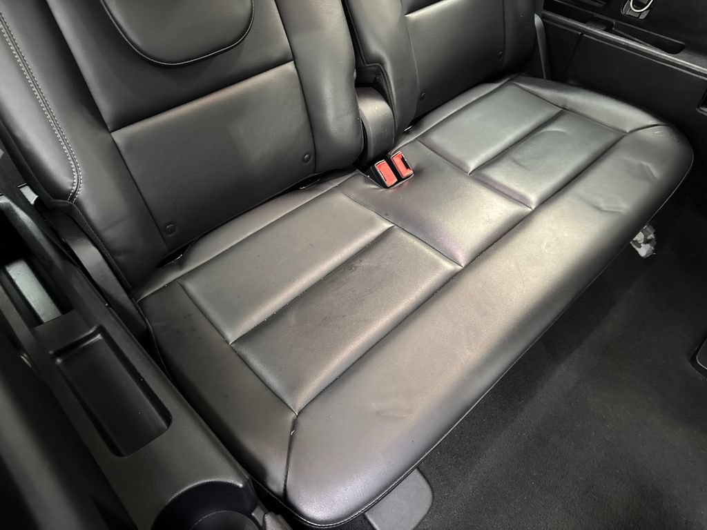 Used 2022 Ford Explorer XLT w/ Equipment Group 202A AWD/4WD image 42
