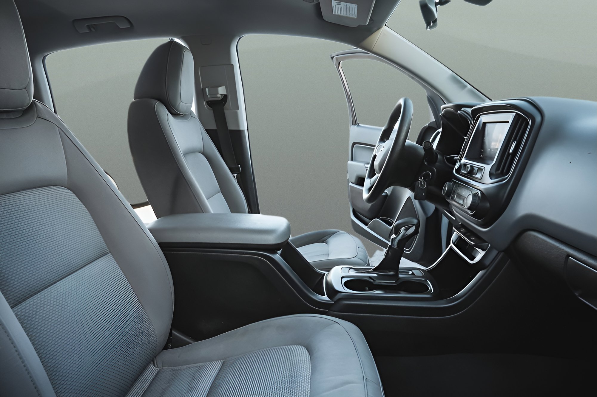 Used 2022 Chevrolet Colorado W/T w/ WT Convenience Package image 14