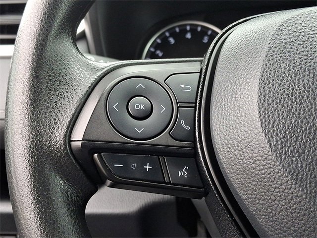 Used 2021 Toyota RAV4 LE image 20