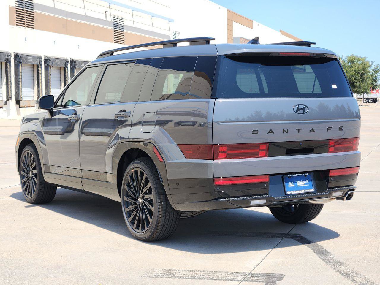 New 2027 Hyundai Santa Fe Calligraphy FWD image 3
