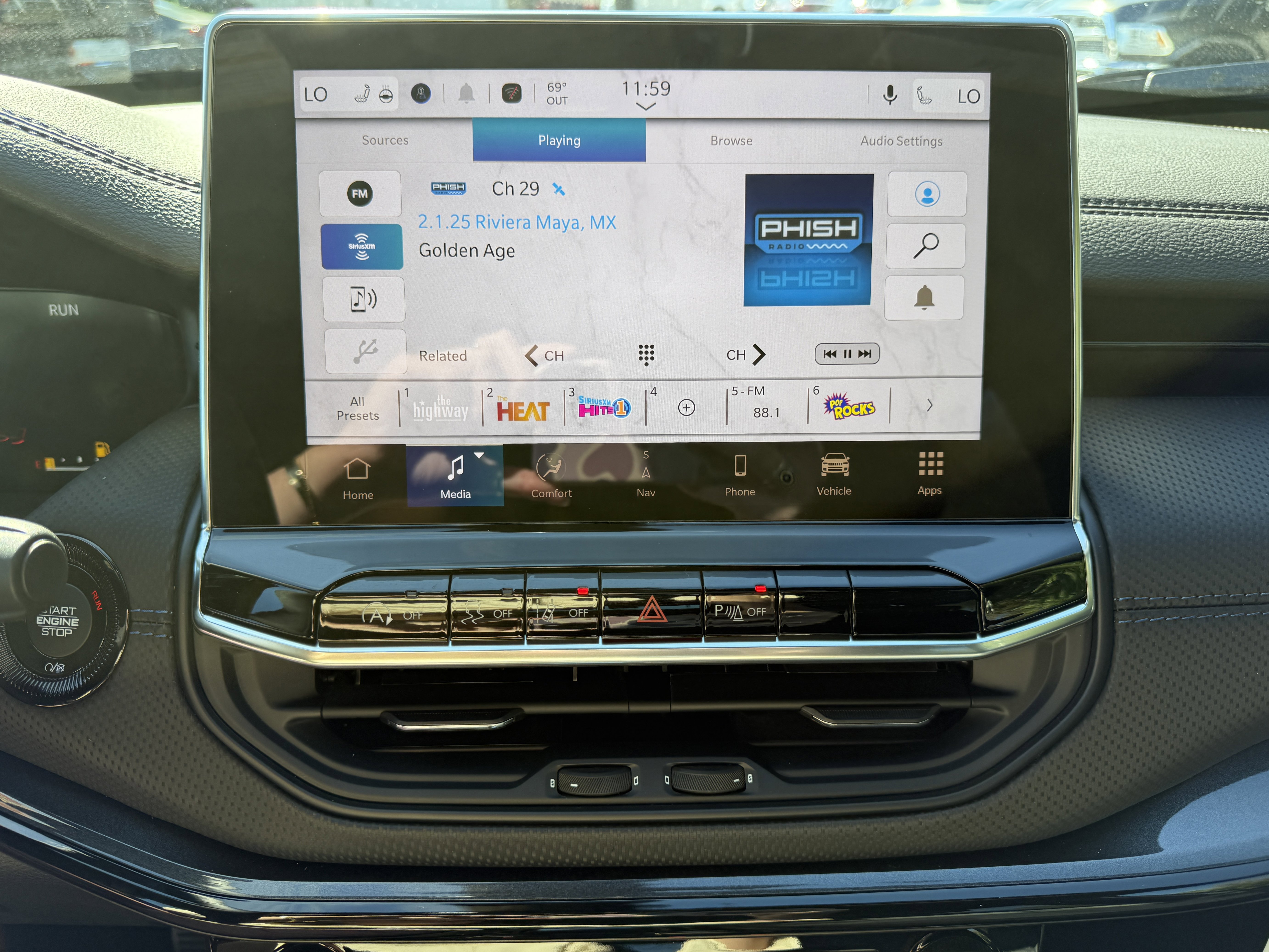 New 2026 Jeep Compass Limited image 12