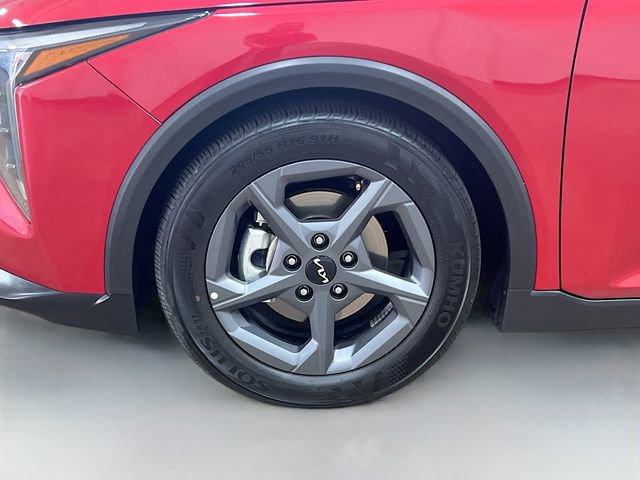 Certified 2025 Kia K4 LXS image 29